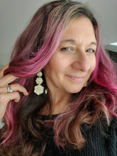 Load image into Gallery viewer, Tiers of Snowflake Christmas Dangles