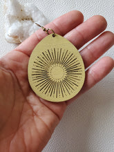 Load image into Gallery viewer, Summer Vibe Colorful Teardrop Wood Earrings