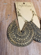Load image into Gallery viewer, Lightweight boho wooden statement earrings with cutout design