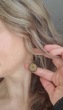 Load image into Gallery viewer, Handmade flower wood stud earrings