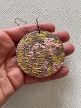 Load image into Gallery viewer, Lacey earrings product photo 4