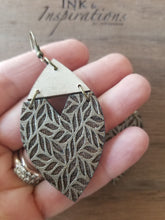 Load image into Gallery viewer, Miranda Wood Earrings