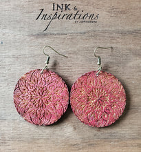 Load image into Gallery viewer, Pointsetta Ornament Christmas Wood Earrings
