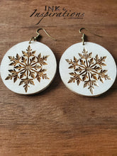 Load image into Gallery viewer, Boho Snow Wood Earrings