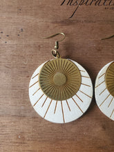 Load image into Gallery viewer, Sola Wood Dangles