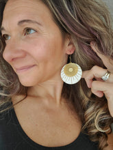 Load image into Gallery viewer, Sola Wood Dangles