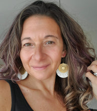 Load image into Gallery viewer, Sola Wood Dangles