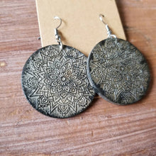 Load image into Gallery viewer, Tori Wood Earrings