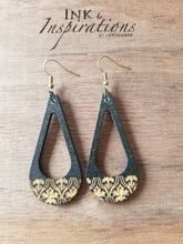 Load image into Gallery viewer, Margo Wood Hoops