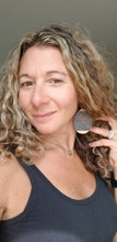 Load image into Gallery viewer, Milia Wood Earrings