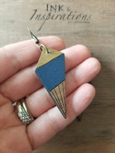 Load image into Gallery viewer, Rain Wood Geometric Dangle Earrings