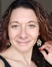 Load image into Gallery viewer, Gwynn Dangle Earrings