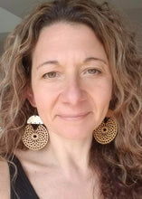Load image into Gallery viewer, ISLA wood earrings