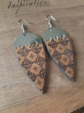 Load image into Gallery viewer, Madame Wood & Metal Dangles