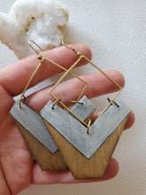 Load image into Gallery viewer, Ro Wood &amp; Metal Earrings with Chevron
