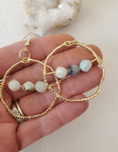 Load image into Gallery viewer, ALMA earrings product photo 1
