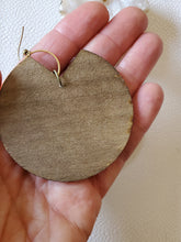Load image into Gallery viewer, PiaCircle boho wood earrings product photo 7
