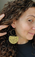 Load image into Gallery viewer, MAGNOLIA earrings product photo 8
