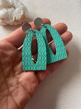 Load image into Gallery viewer, Elle boho wood earrings product photo 7
