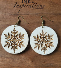 Load image into Gallery viewer, Boho Snow Wood Earrings
