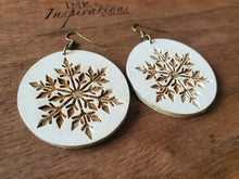 Load image into Gallery viewer, Boho Snow Wood Earrings
