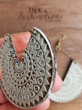 Load image into Gallery viewer, Rustic Tribal V Bohemain Wood Earrings
