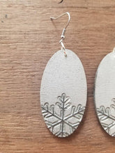 Load image into Gallery viewer, Silver Snow Snowflake Wood Earrings
